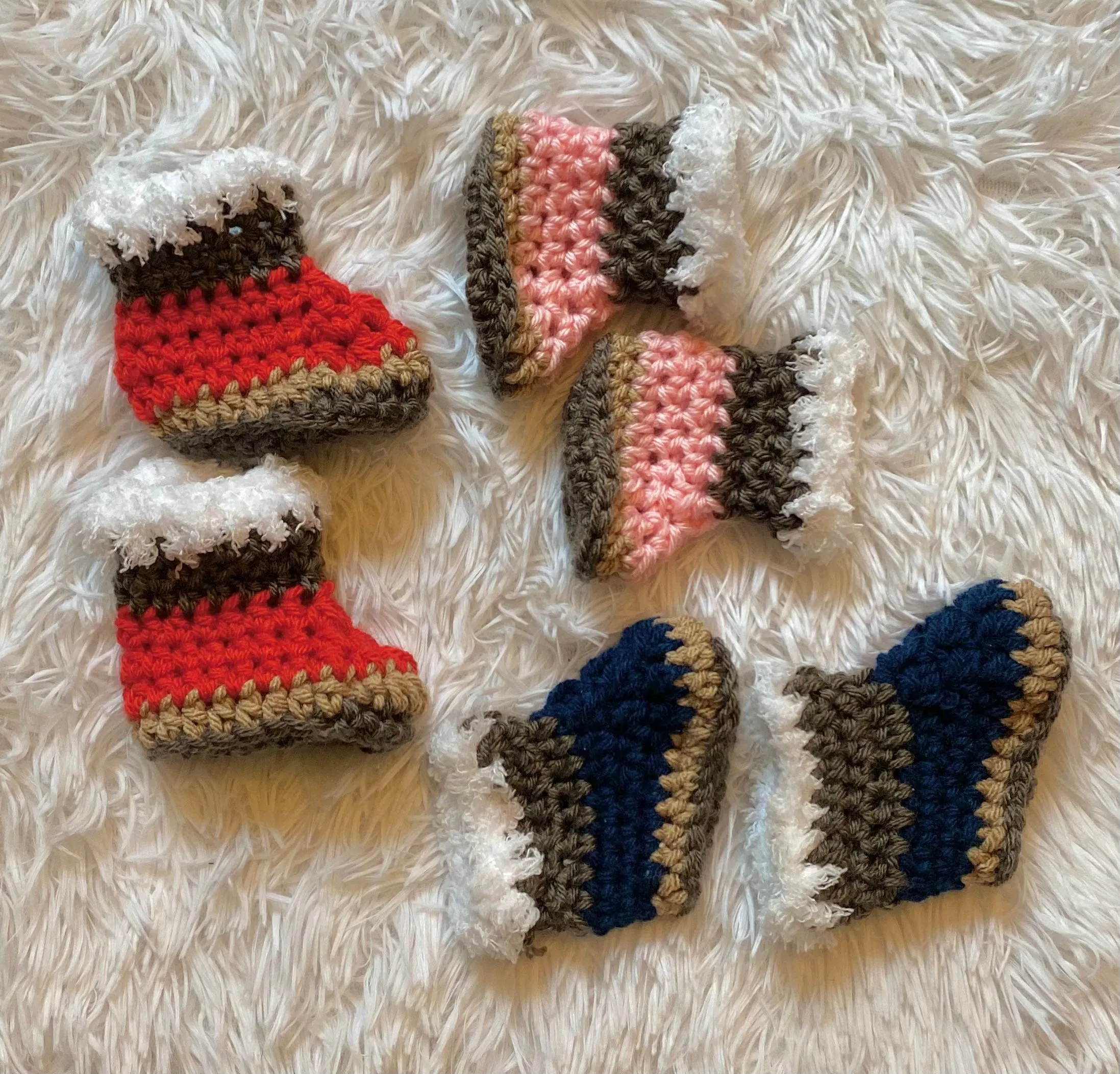 Baby booties & hat set