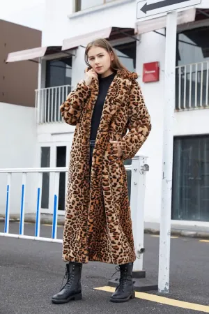 Chic Leopard Print Faux Fur Winter Coat with Elegant Tailored Collar for Women