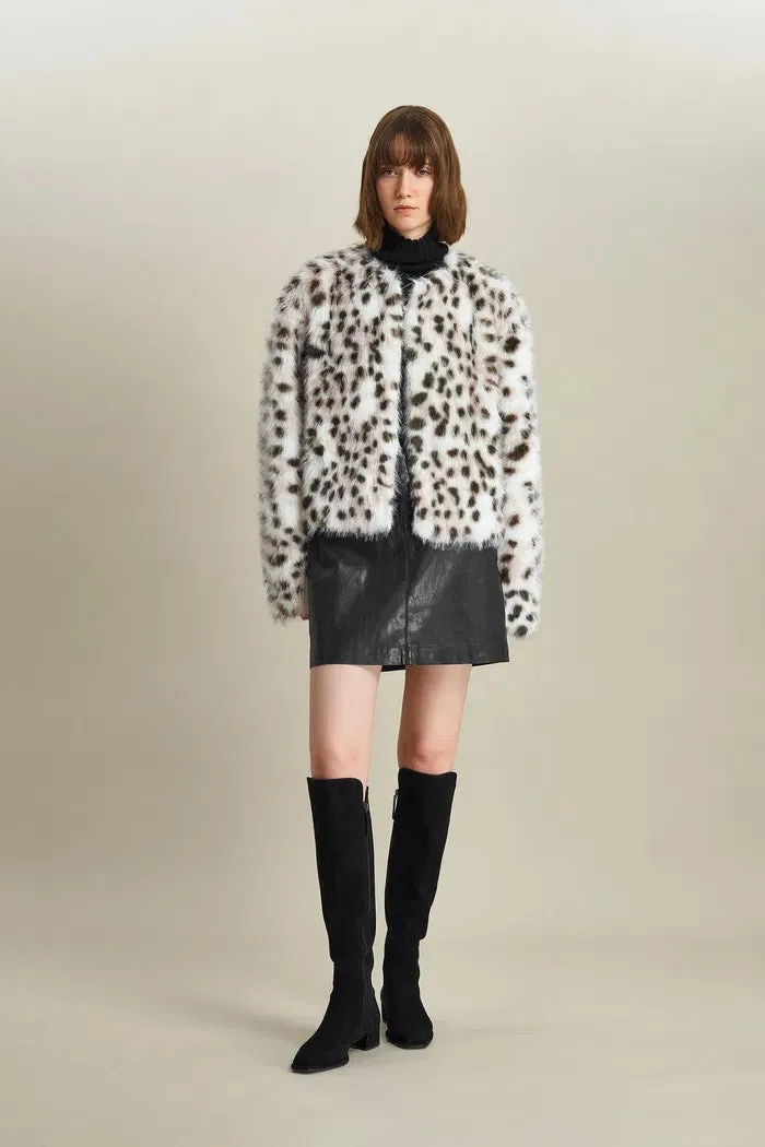 Lucrezia Snow Leopard Coat in Premium Faux Fur