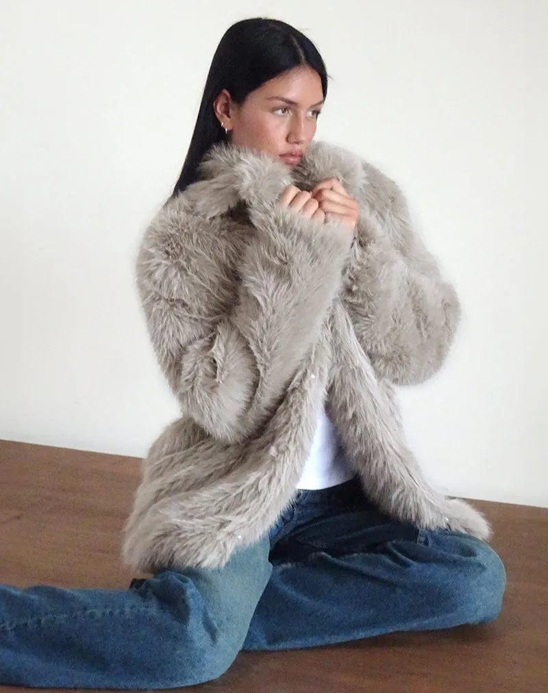 Lupita Jacket in Faux Fur Taupe