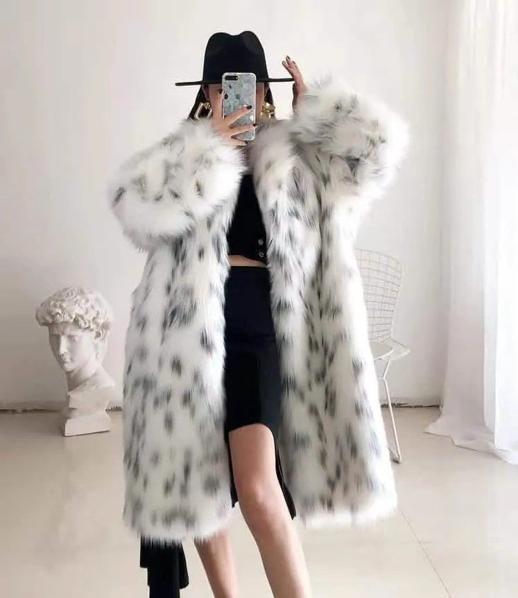 Stylish Women's Snow Leopard Print Faux Fur Winter Jacket