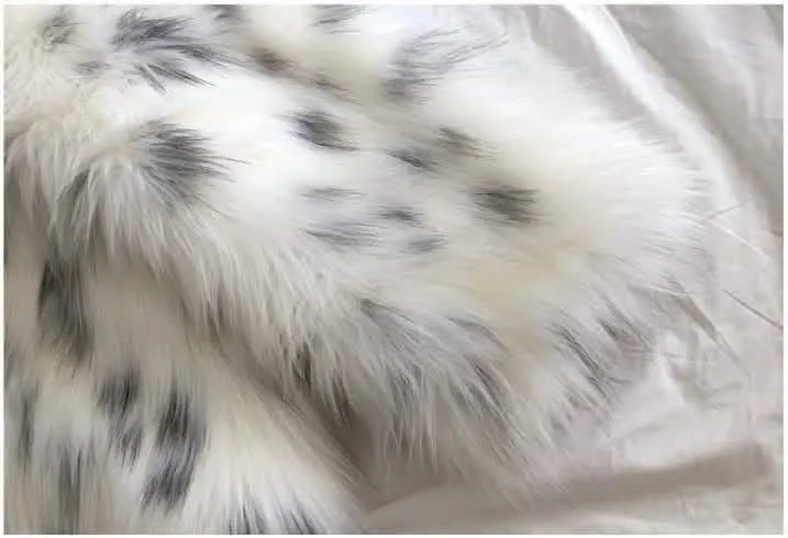 Stylish Women's Snow Leopard Print Faux Fur Winter Jacket