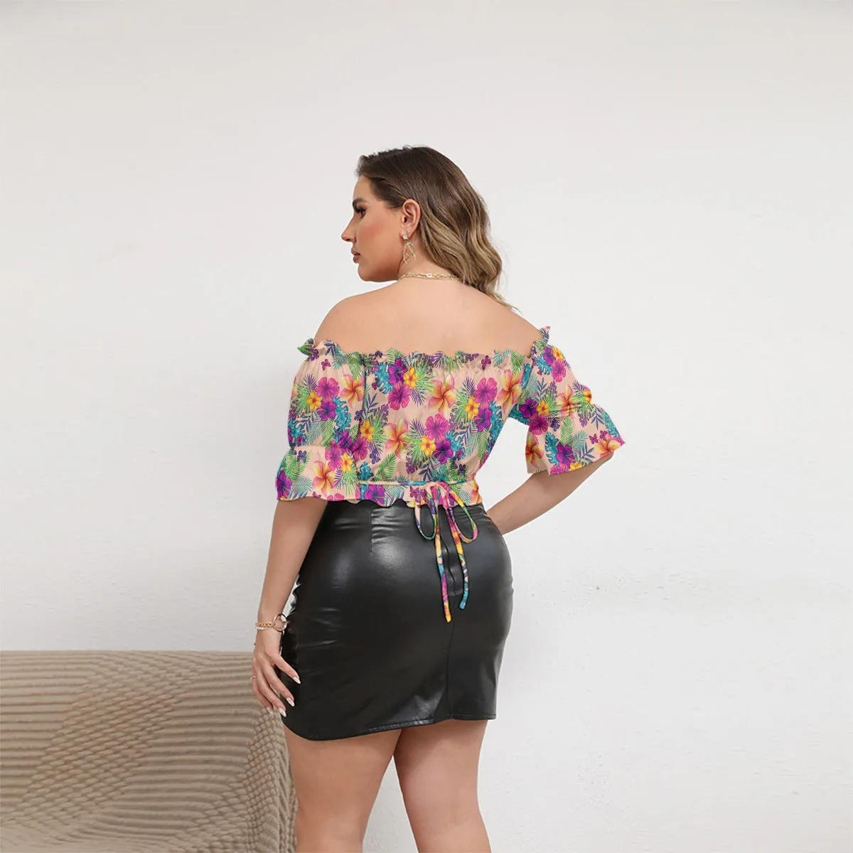 Voluptuous ( ) Tropical Floral Peach Women's Off-shoulder Cropped Top for Plus Size Women