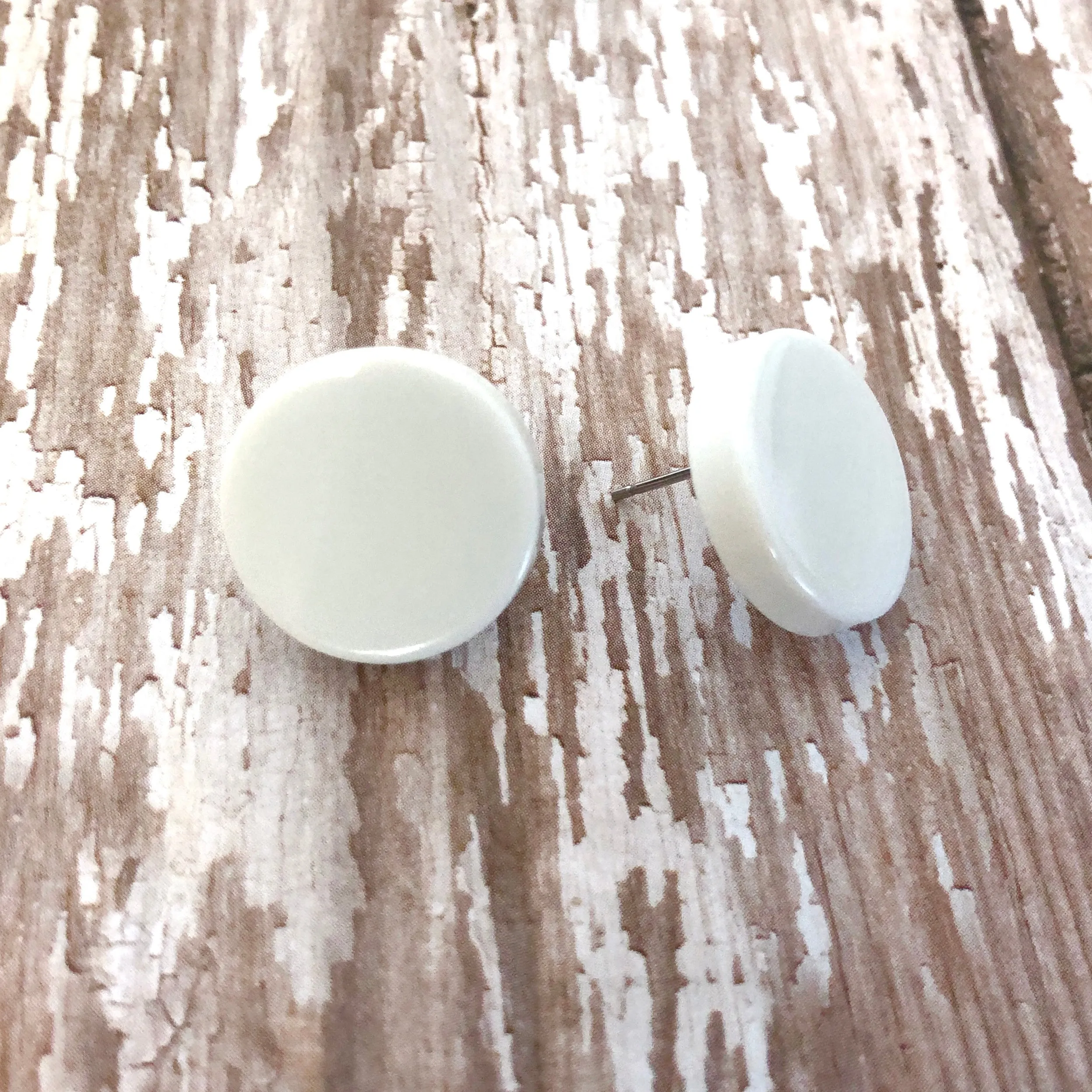 White Button Disc Stud Earrings